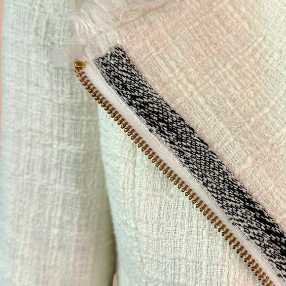 J. Crew Ivory Two Piece Suit Set Moto Jacket Skirt Women Size 2/4 Tweed Fringed - Picture 10 of 14